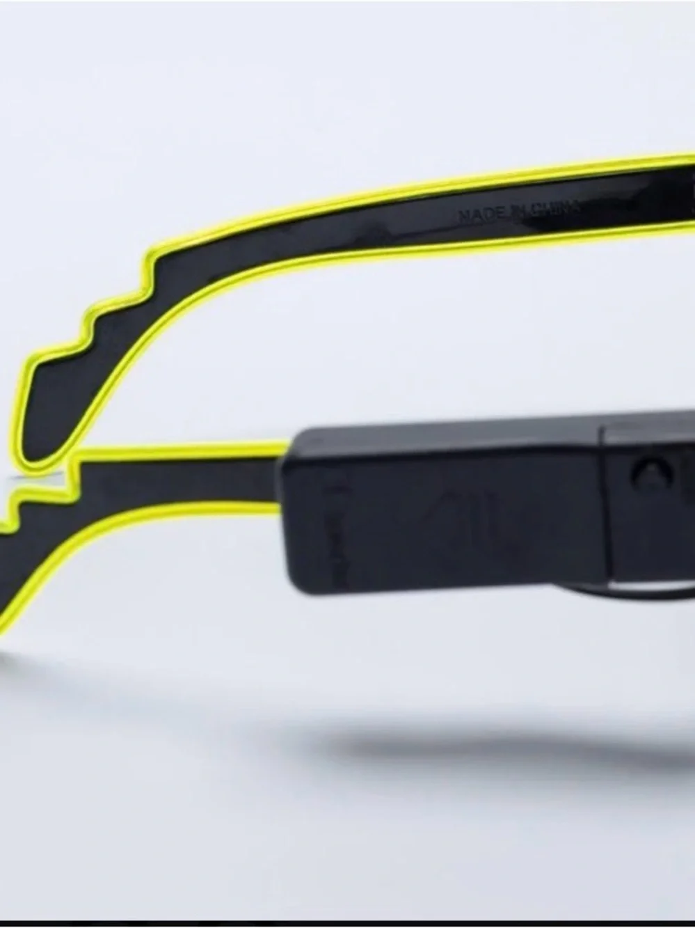 Brand New, Glasses Neon Party Mode DJ Glowing Light Wireless Light Up, Green